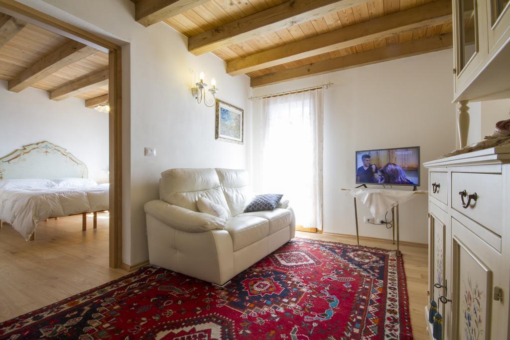 Casa Ursic Scrittore Grimacco Kültér fotó
